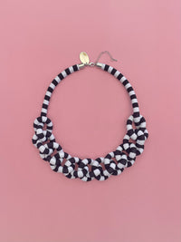 Collar Cadena - rayado blanco y negro