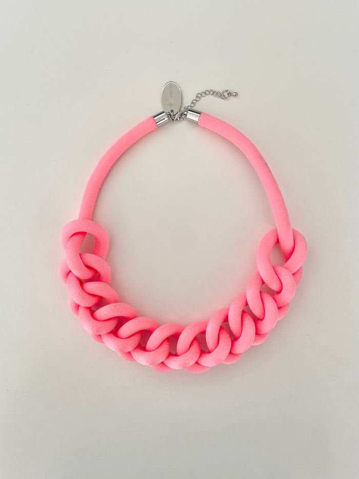 COLLAR CADENA naranjo pastel flúor
