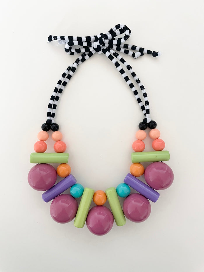 Collar Resina + tela 10