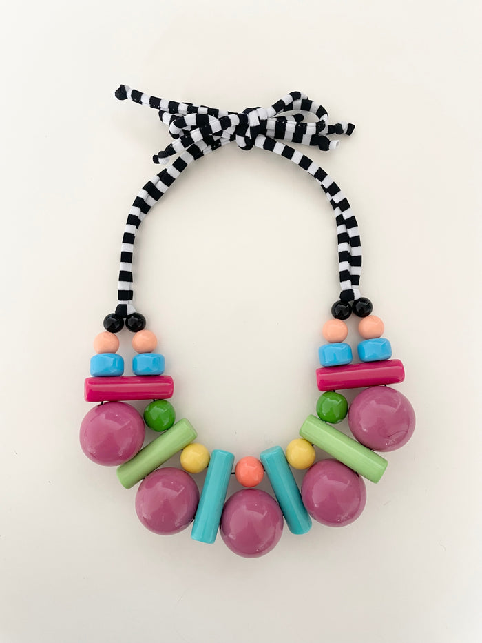 Collar resina + tela 7