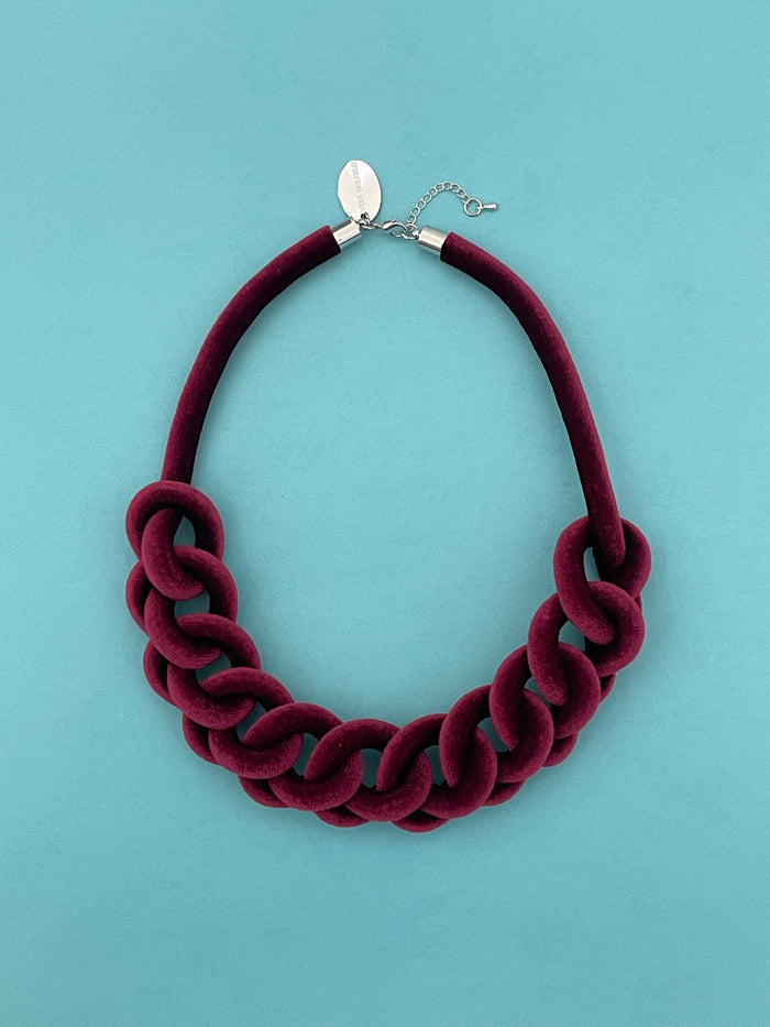 Collar Cadena terciopelo burdeo