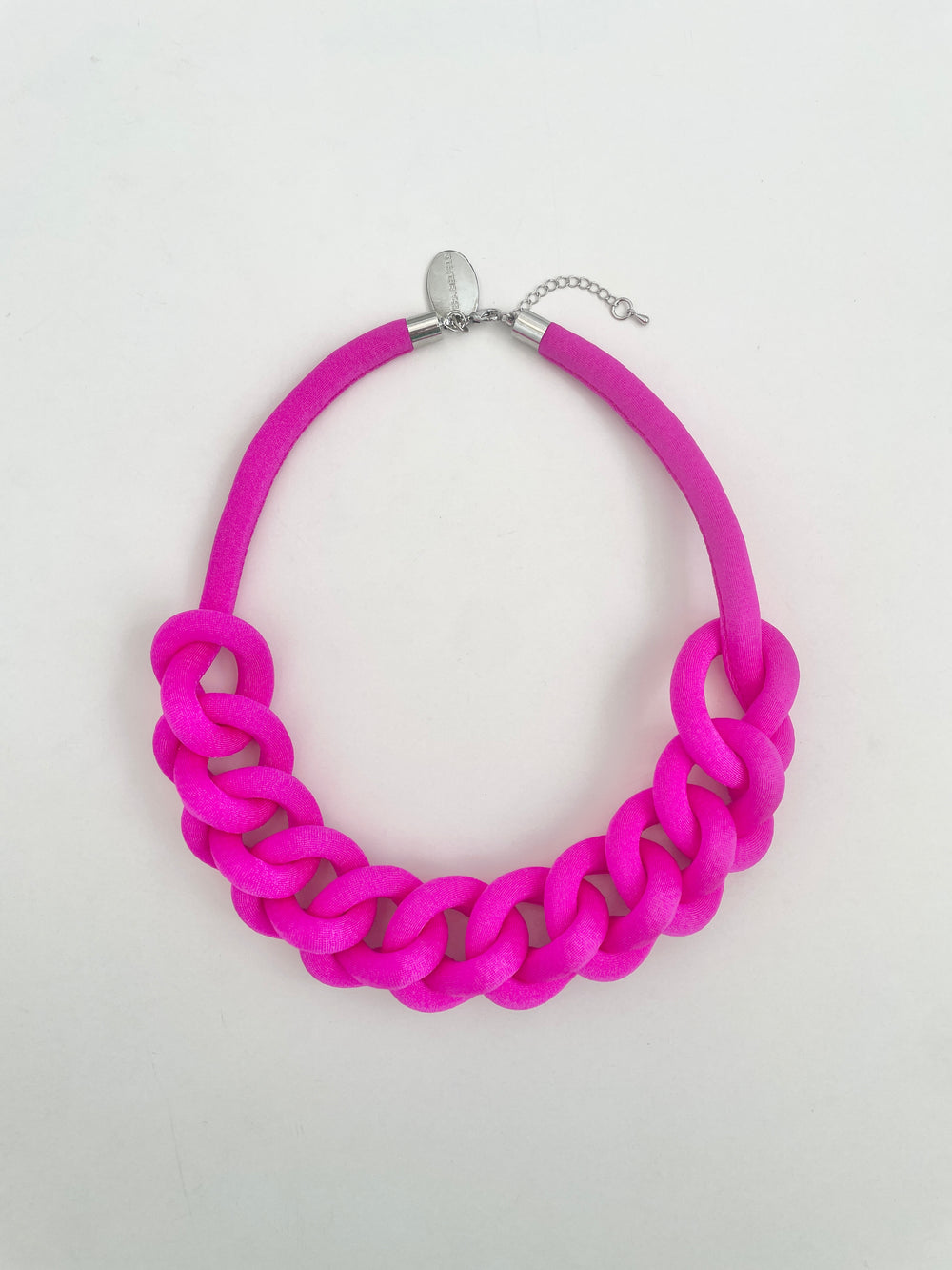 COLLAR CADENA fucsia fuerte
