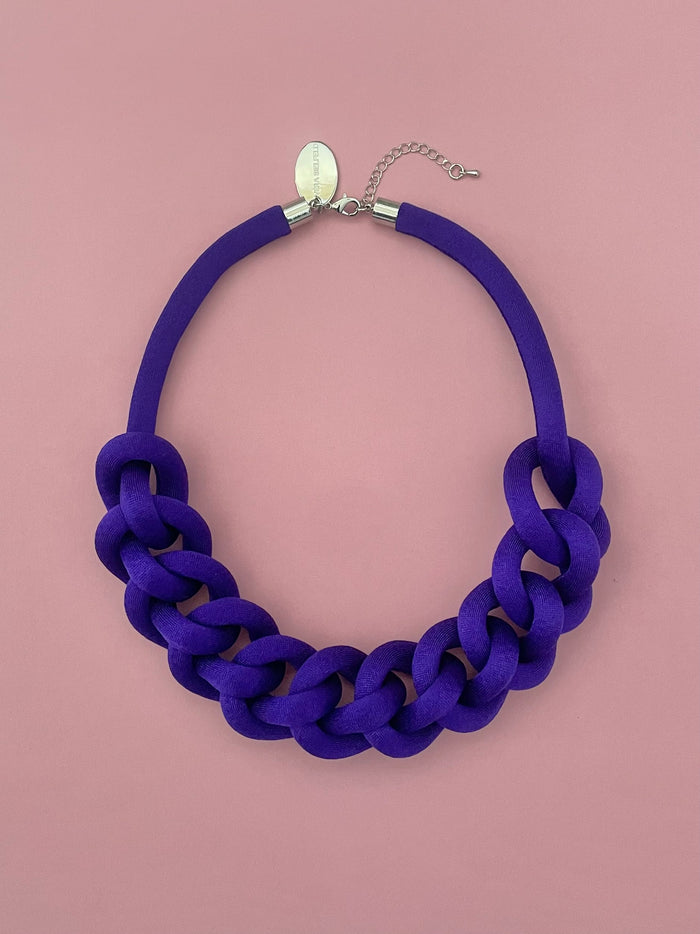 COLLAR CADENA morado