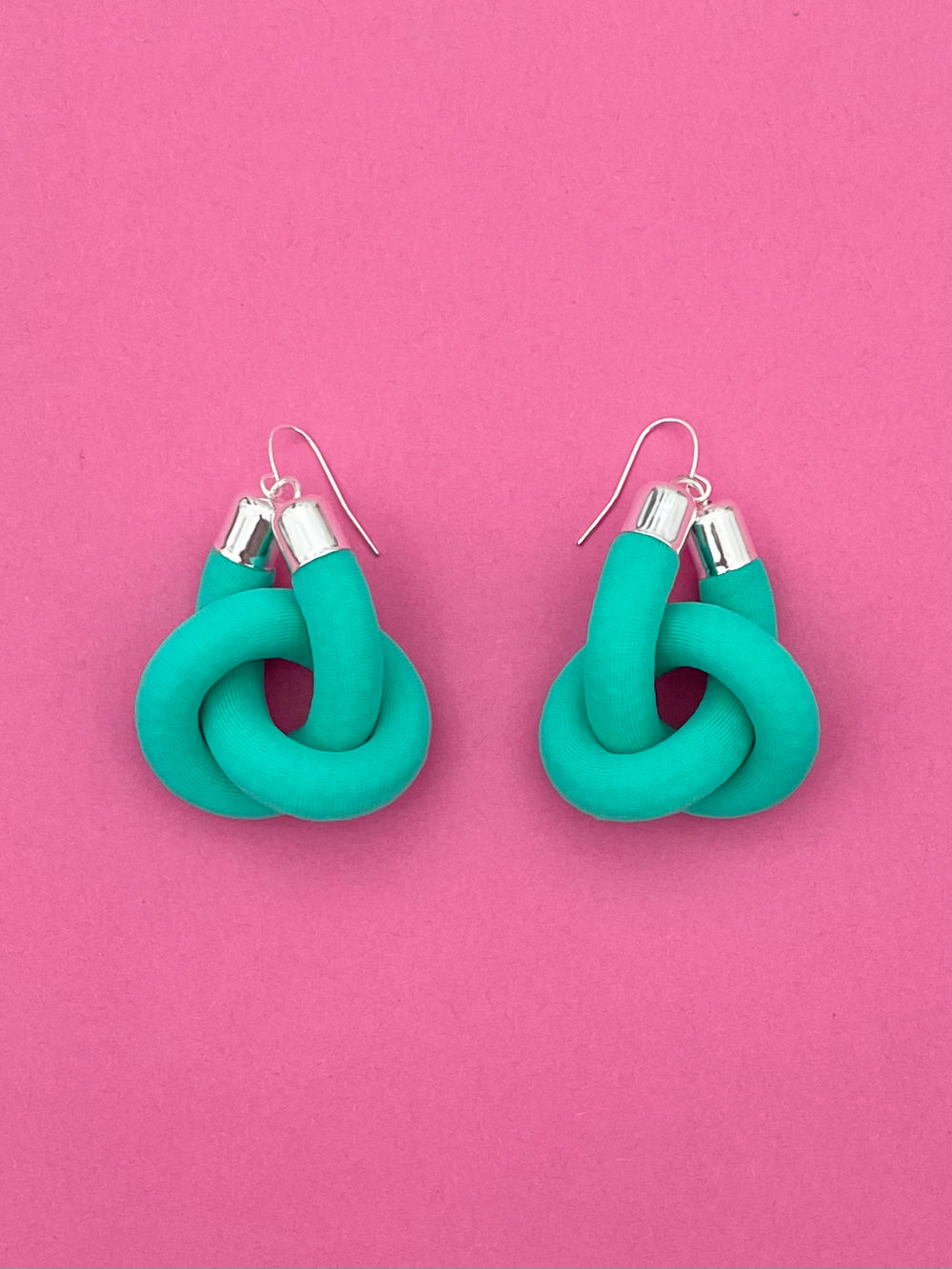 Aros Nudo Colgante - verde esmeralda