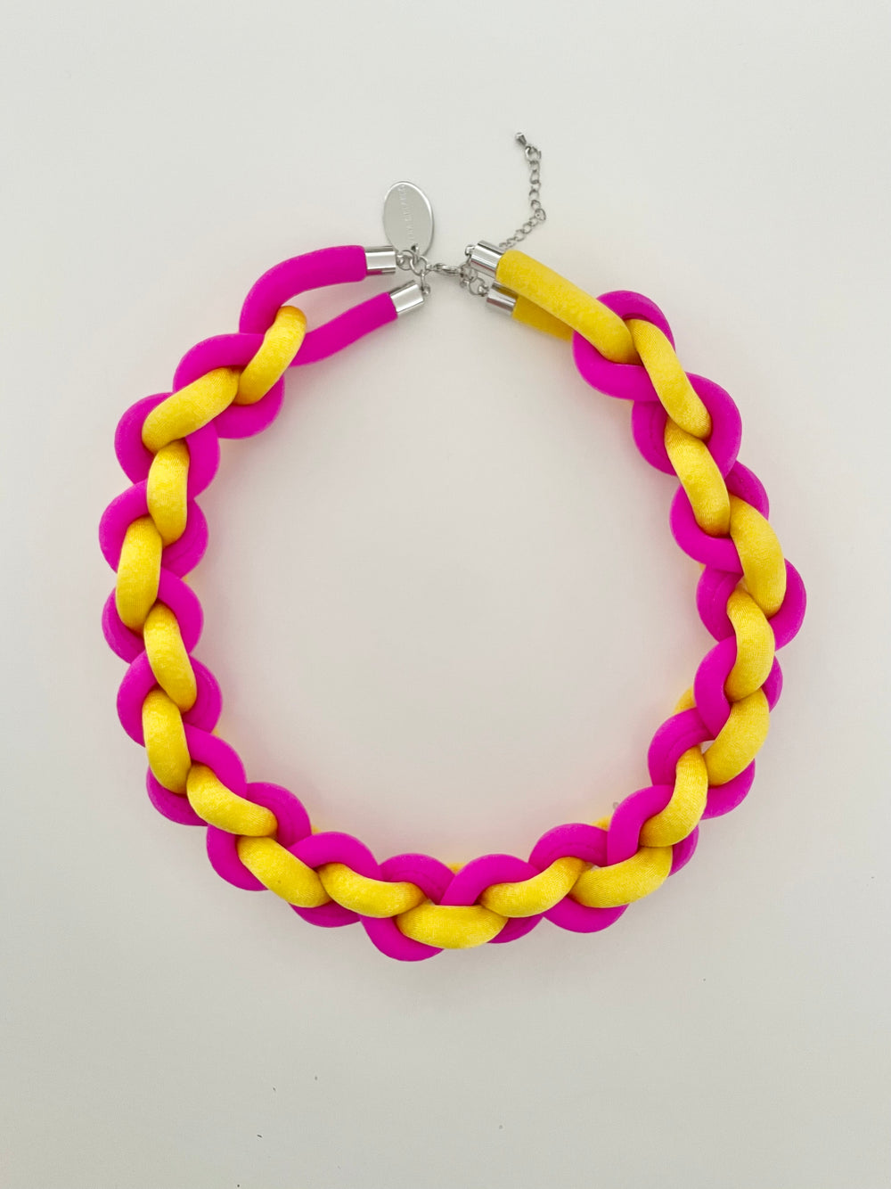 Collar Bicolor Trenzado - amarillo/fucsia