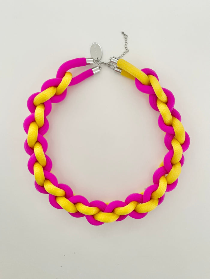 Collar Bicolor Trenzado - amarillo/fucsia