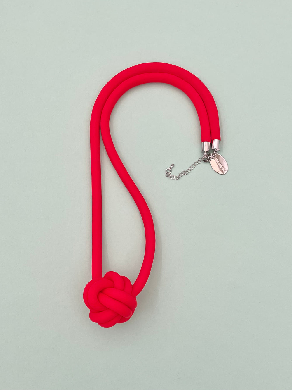 COLLAR BOLA rojo