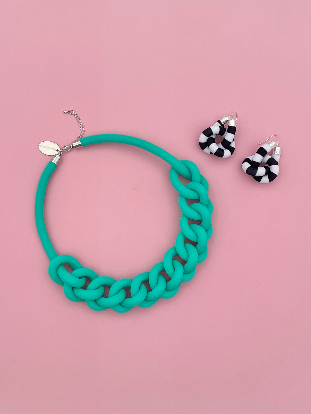 Collar Cadena - verde esmeralda opaco