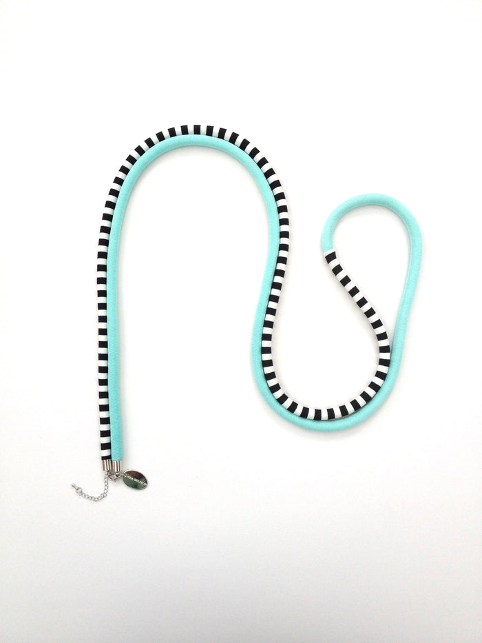 COLLAR CUERDA SIMPLE rayitas/menta