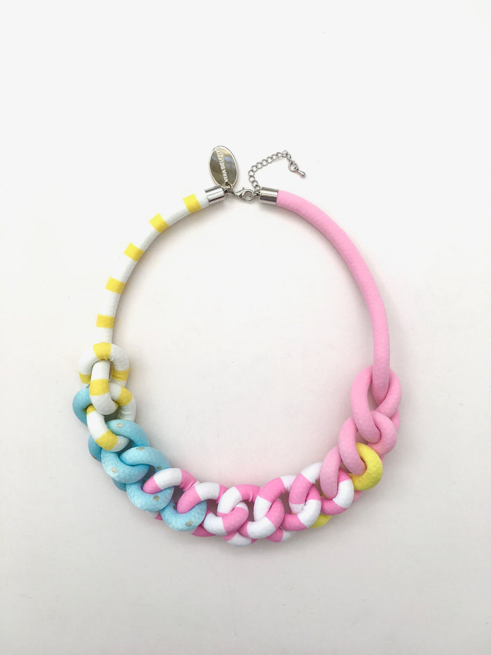 COLLAR CADENA multi color pastel
